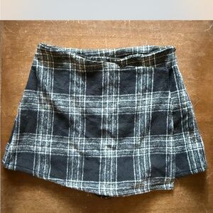 Cupshe Black and White Plaid Mini Skort